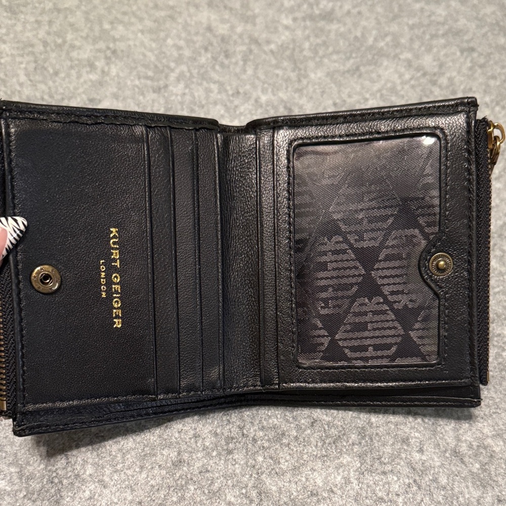 Kurt Geiger Black Quilted Leather Coin Wallet with Gold Tone Hardware - Picture 3 of 5